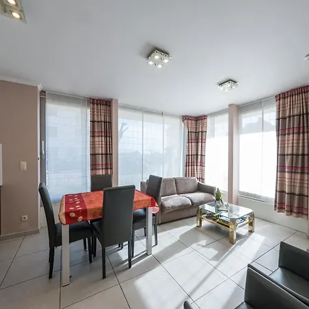 Near Tram & Sea, Cleaning Included Apartment